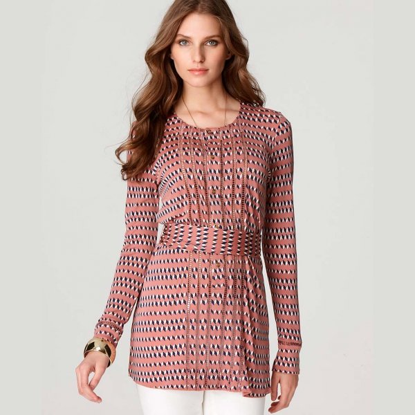 Tunic with long sleeves